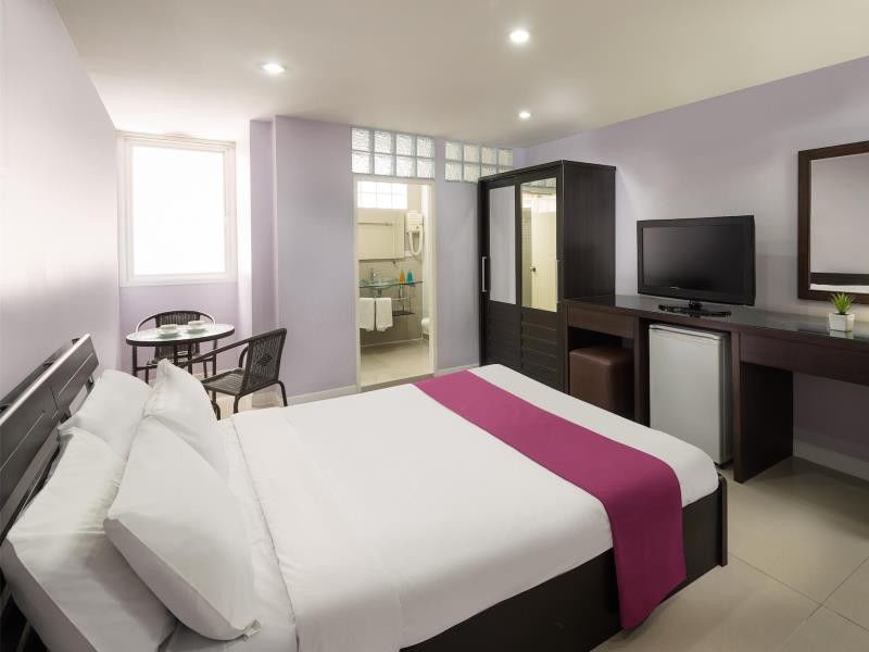 Ton Aor Place Hotel Банкок Екстериор снимка