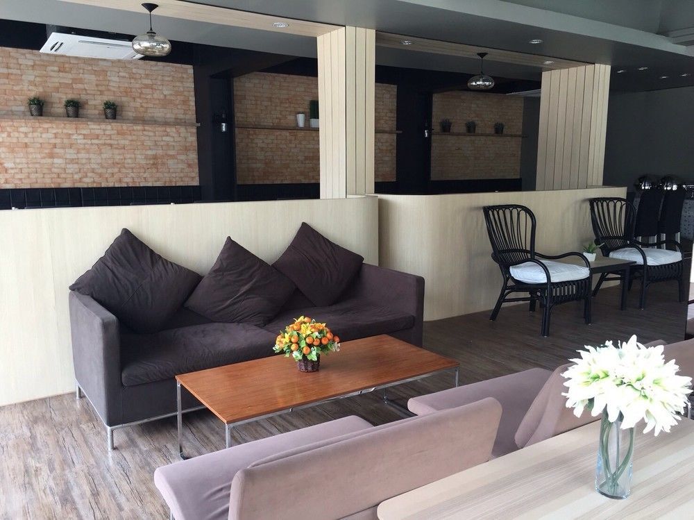 Ton Aor Place Hotel Банкок Екстериор снимка